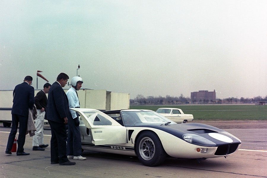 History Ford GT #106 & 107