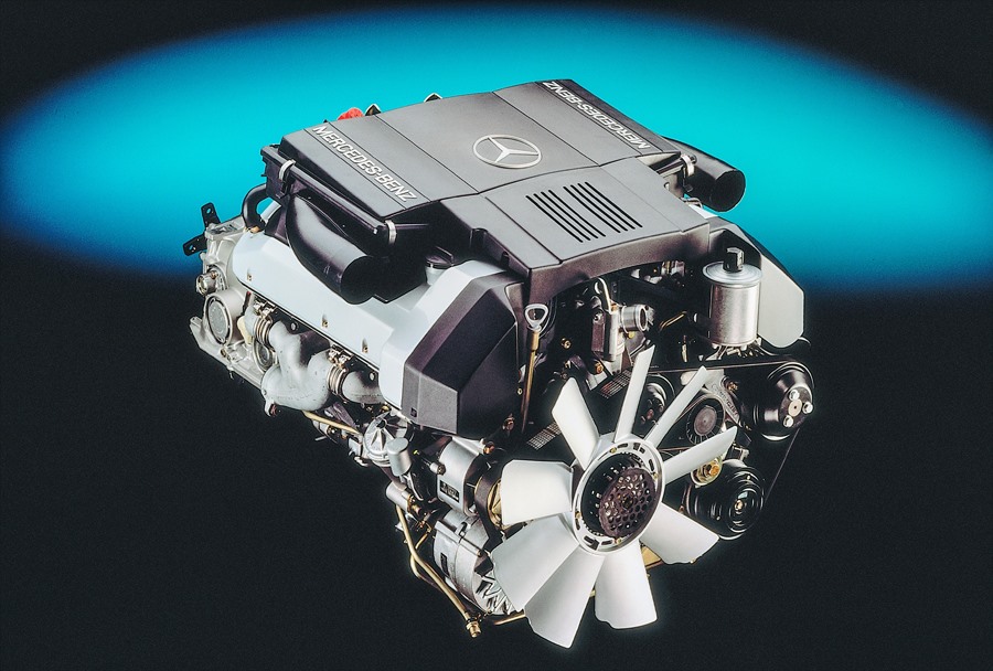 Двигатель 4,2 литра V8 с маркировкой M119