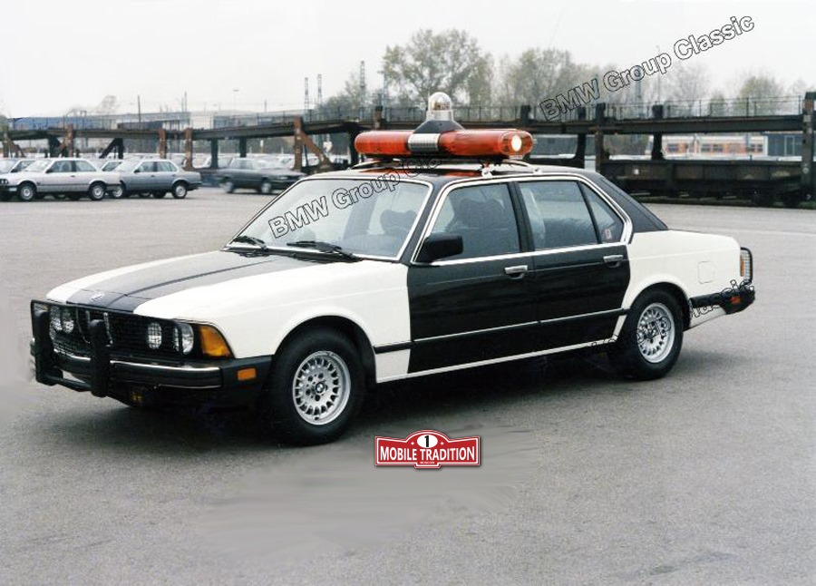 <p>В 1985 году полиция Абу-Даби разместила на заводе BMW в Дингольфинге заказ.</p>
