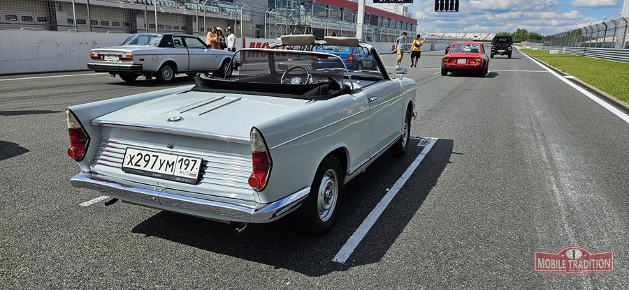 200 км на BMW 700