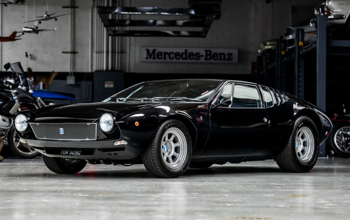 De Tomaso Mangusta